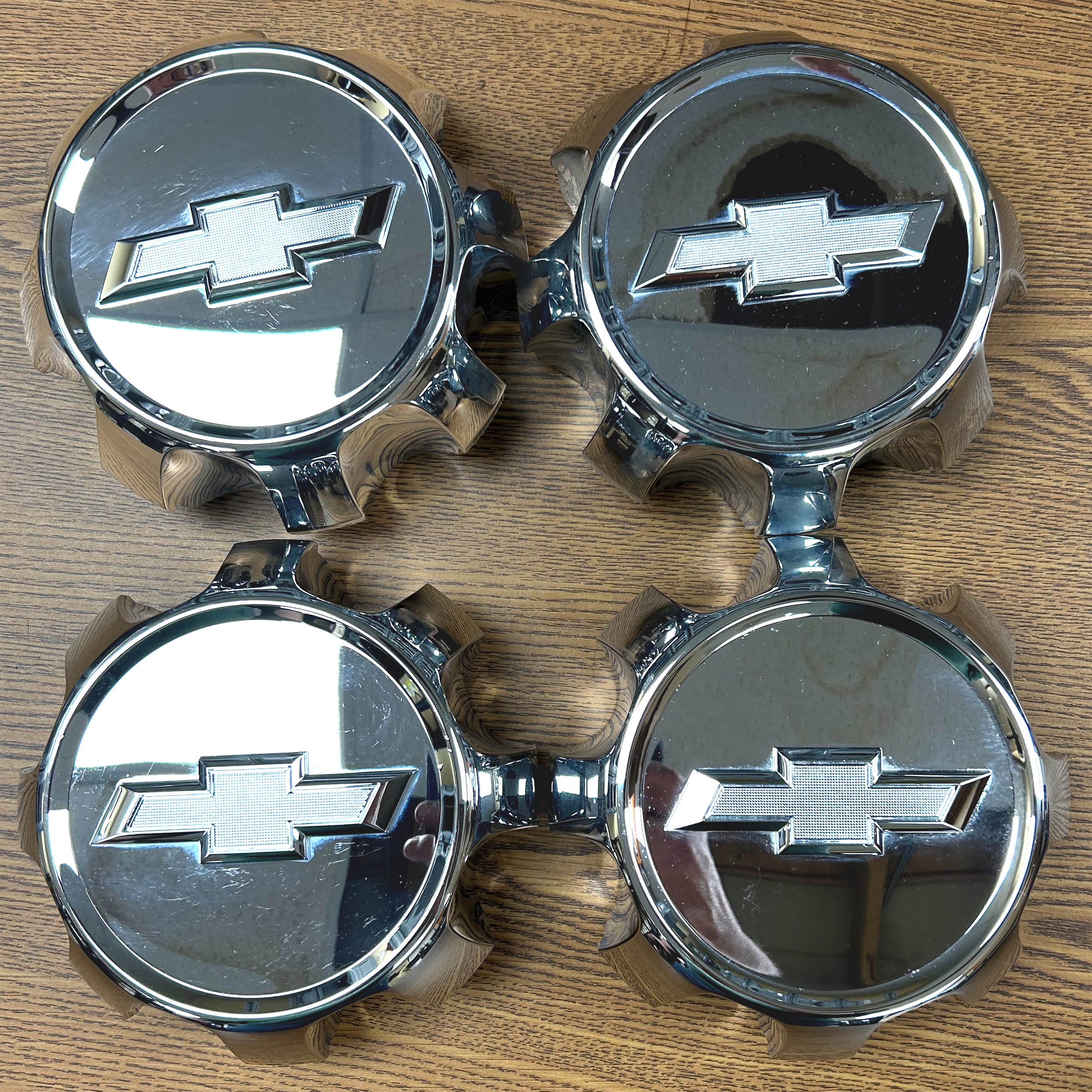 7" Chevrolet Silverado 2500, 3500 SRW Chrome OEM Center Cap #84776571 set